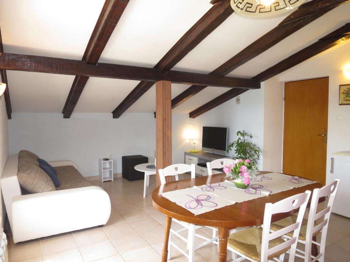 Apartment Lukeni-1 Vinjerac Bagian luar foto